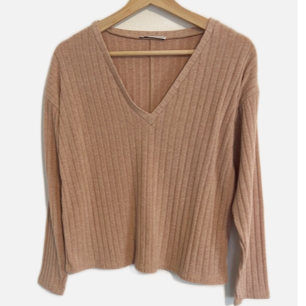 Zara ribbed V neck sweater M